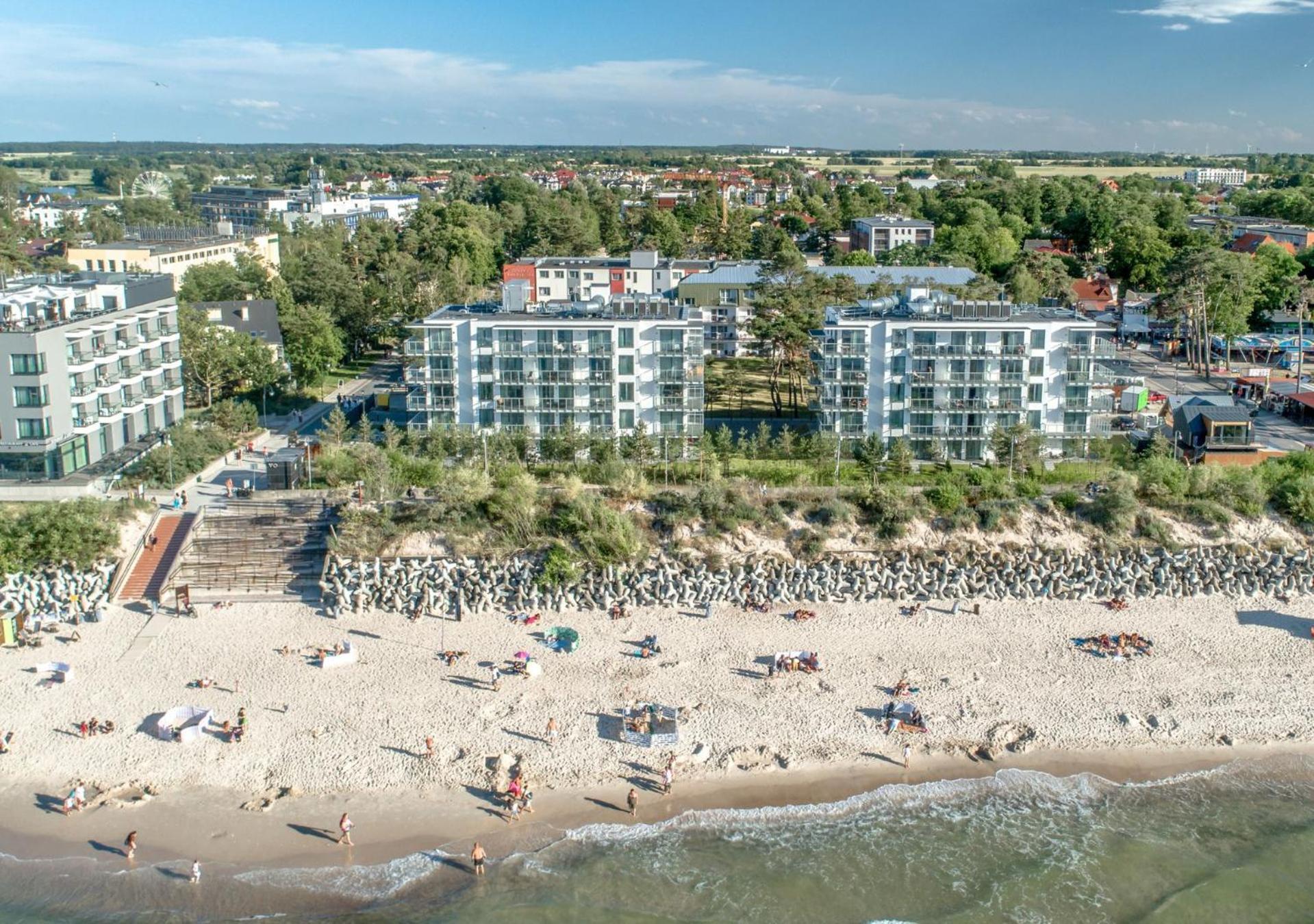 Jantaris Mielno Apartamenty Przy Plazy Eksteriør billede